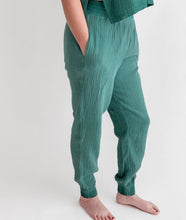 Load image into Gallery viewer, Josie Jogger in SEA size Medium