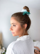 Load image into Gallery viewer, The 'Kerchief